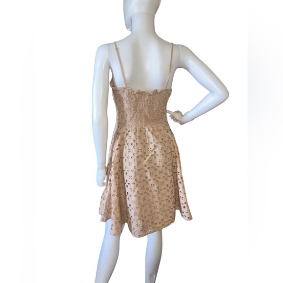 Venus Eyelet Dress size 10 - Picture 11 of 12